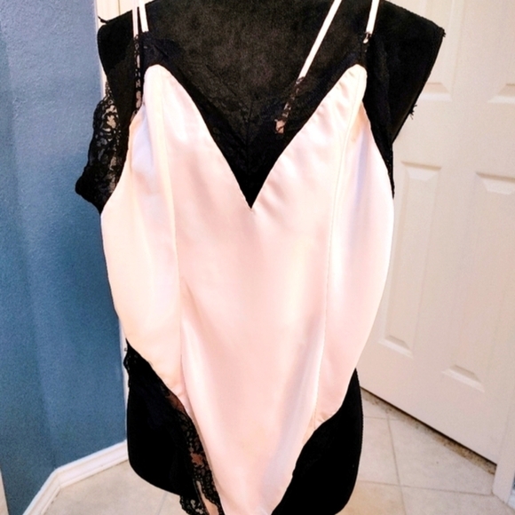 Vintage Lily of France pink w black lace one piece lingerie. Never worn - Picture 1 of 11